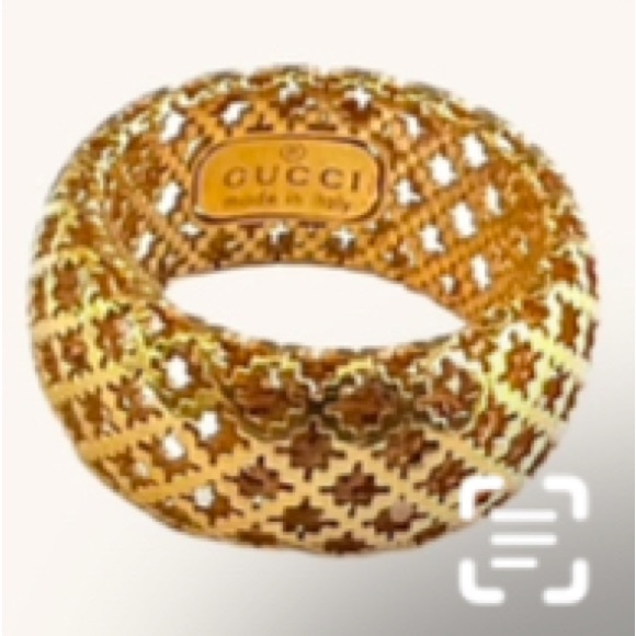 Gucci Size 7 Gold Ring Band - Picture 2 of 6